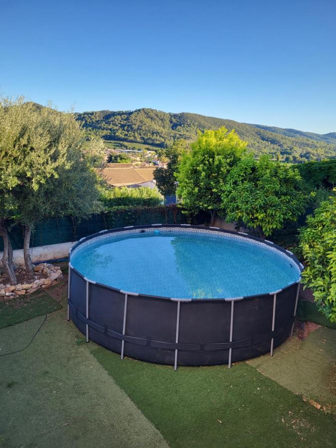 Appartement Climatise Au Calme En Provence Pierrefeu du Var Bagian luar foto