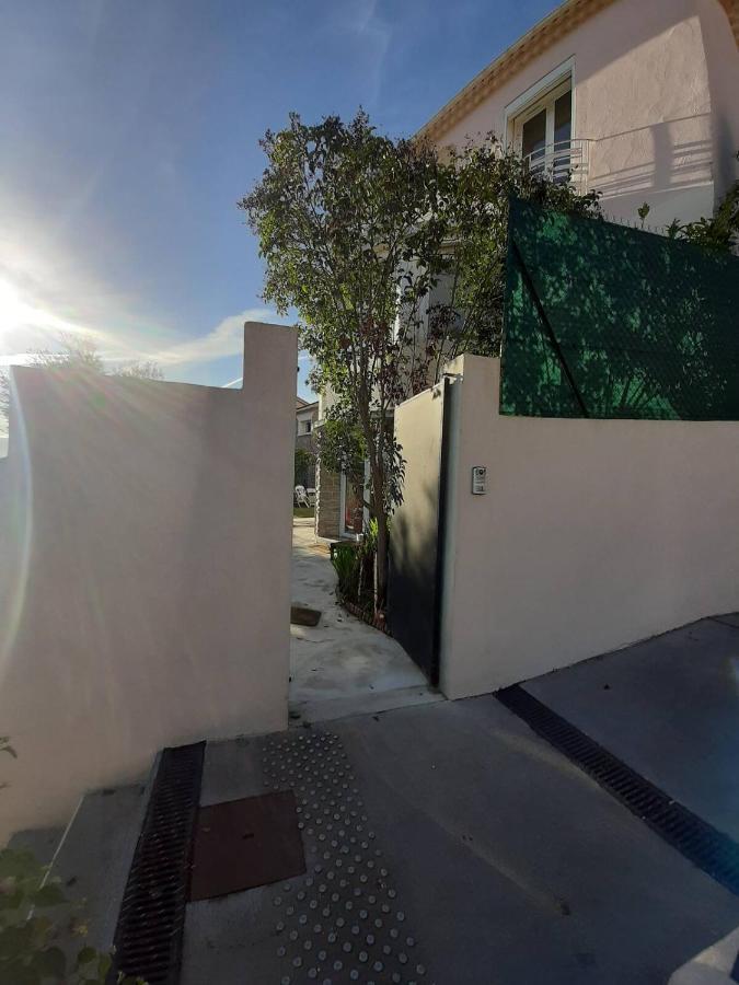 Appartement Climatise Au Calme En Provence Pierrefeu du Var Bagian luar foto