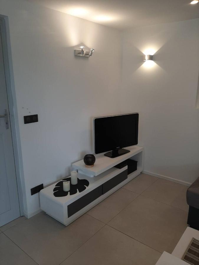 Appartement Climatise Au Calme En Provence Pierrefeu du Var Bagian luar foto